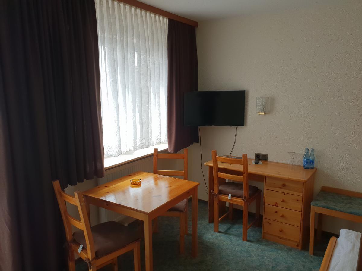 Hotel Gruener Baum Bretzenheim Luaran gambar